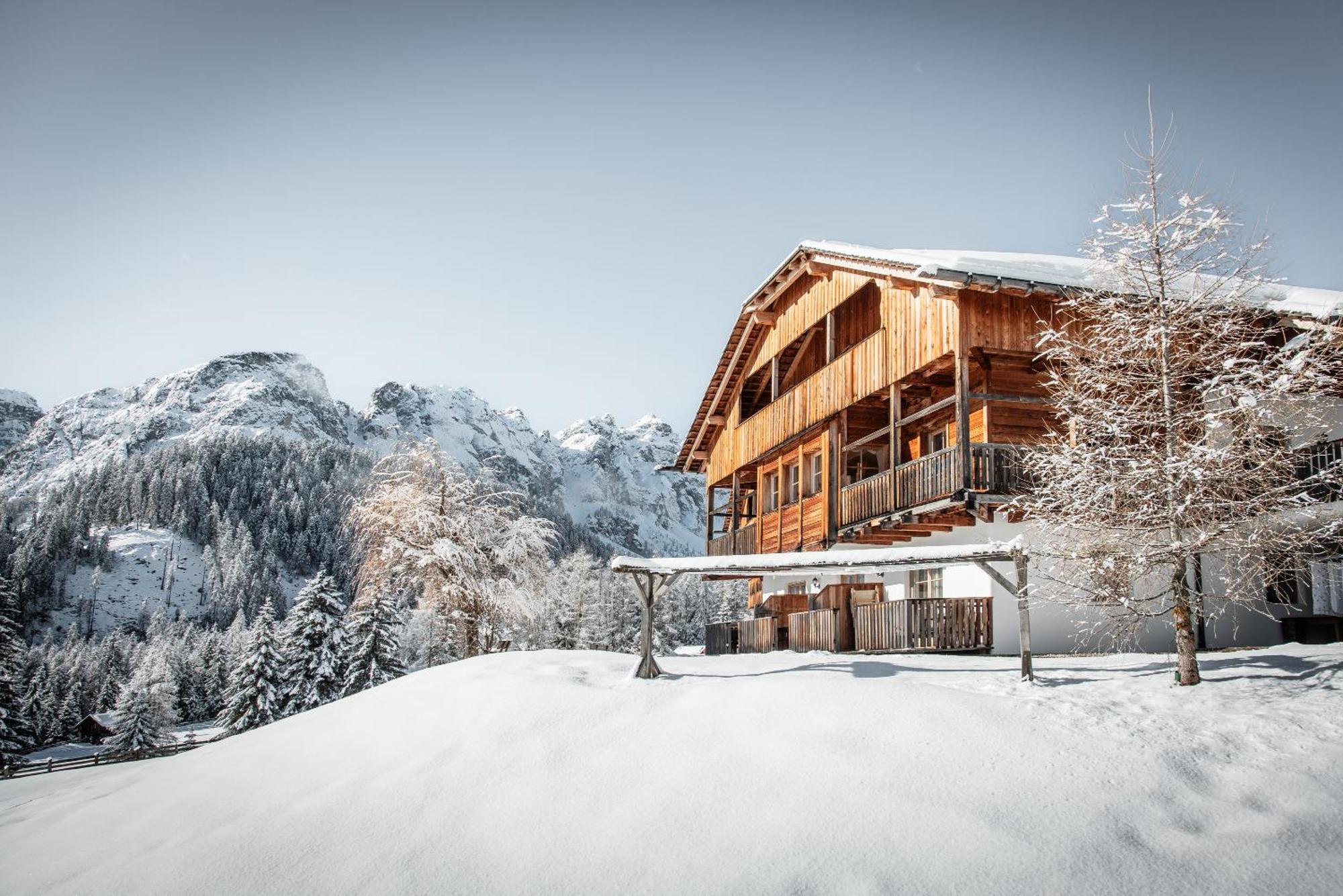 Hotel Pension Odles San Martino in Badia Exterior photo